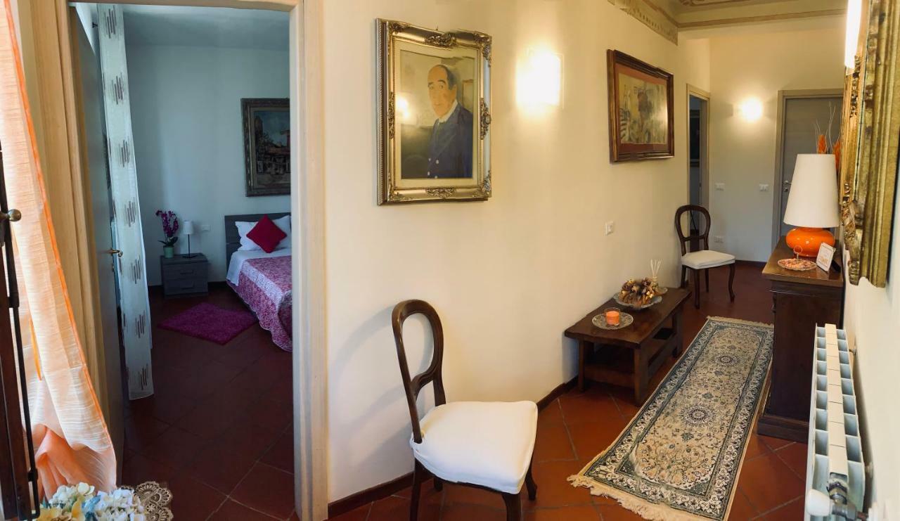 Villa Monica ปิสโตยา ภายนอก รูปภาพ